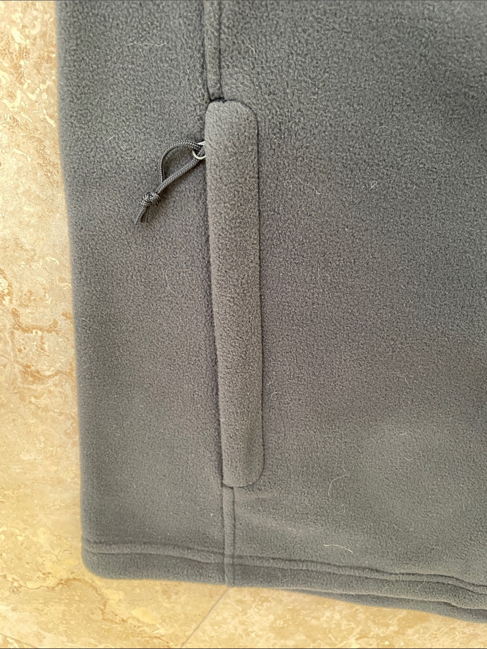 The North Face Men's Black Lightweight Fleece Jacket - Picture 5 of 8